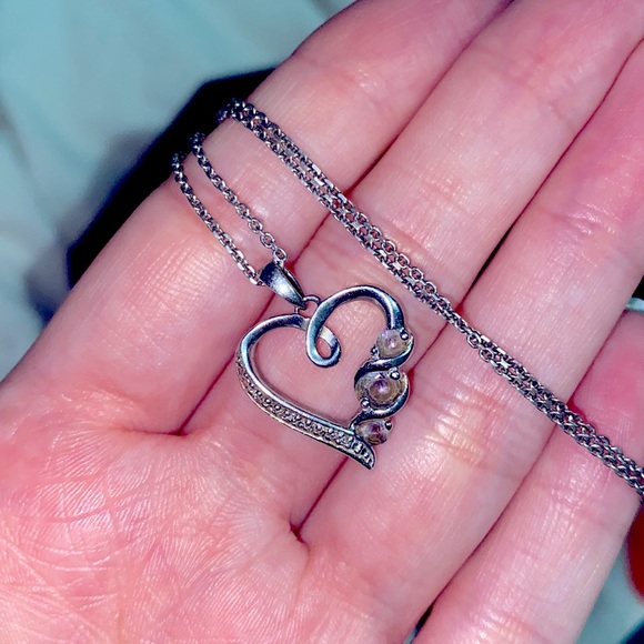 Peoples Looped Heart Pendant Necklace - Picture 3 of 4